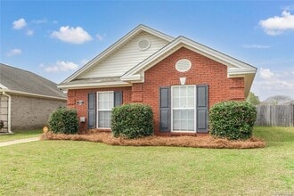 Building Photo - 8725 Lindsey Ln