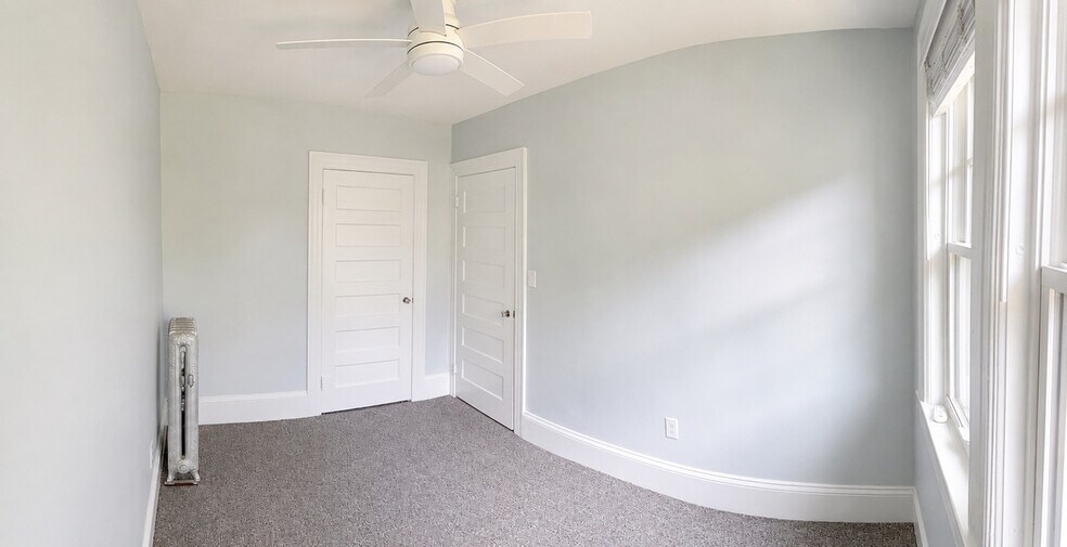 Building Photo - 229 Highland Ave
