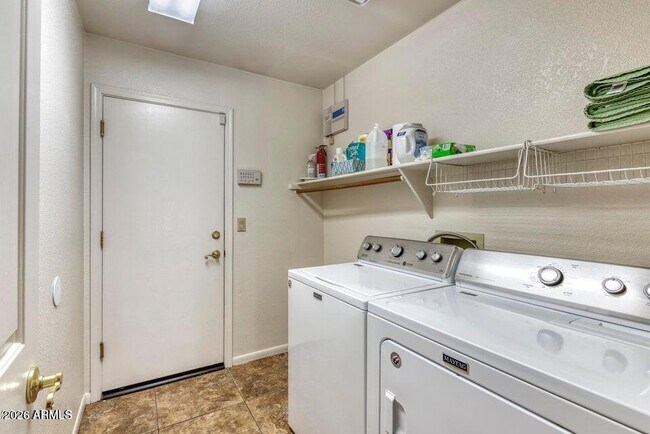 Building Photo - 18848 N 93rd St