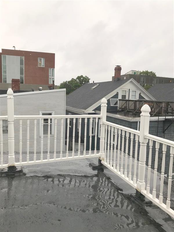 Building Photo - 9 Elmer St