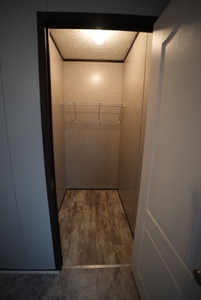 Building Photo - Spacious 2020 Clayton Home Awaits You just 1 mile to JSU!