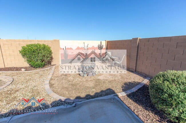 Building Photo - 22486 E Russet Rd