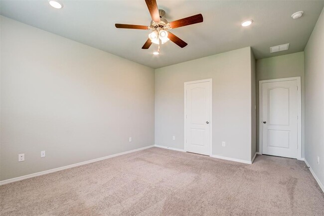 Building Photo - 25607 Northpark Spruce Dr