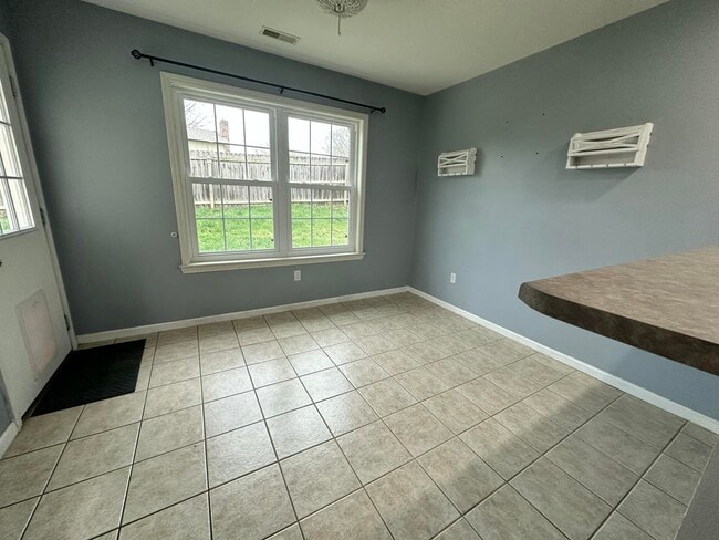 Building Photo - 305 Port Way