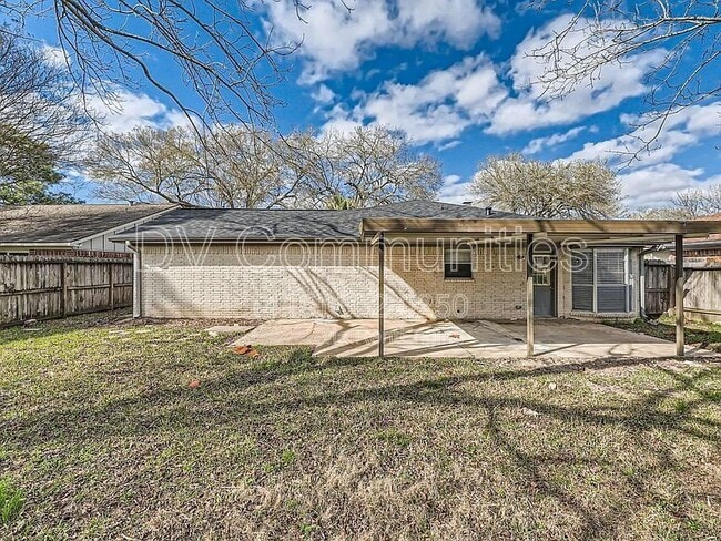 Primary Photo - 16310 Cavendish Dr