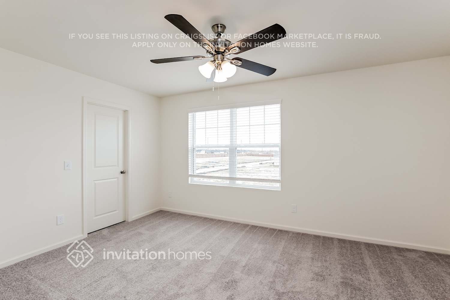 Building Photo - 27210 Clear Breeze Drive