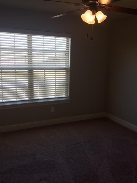 Building Photo - 2905 SW Tanglewood Ave