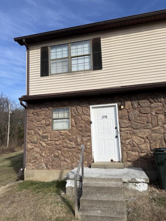 Building Photo - 1238 Clear Ridge Ln