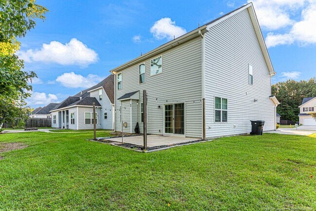 Building Photo - 2240 Mannington Dr