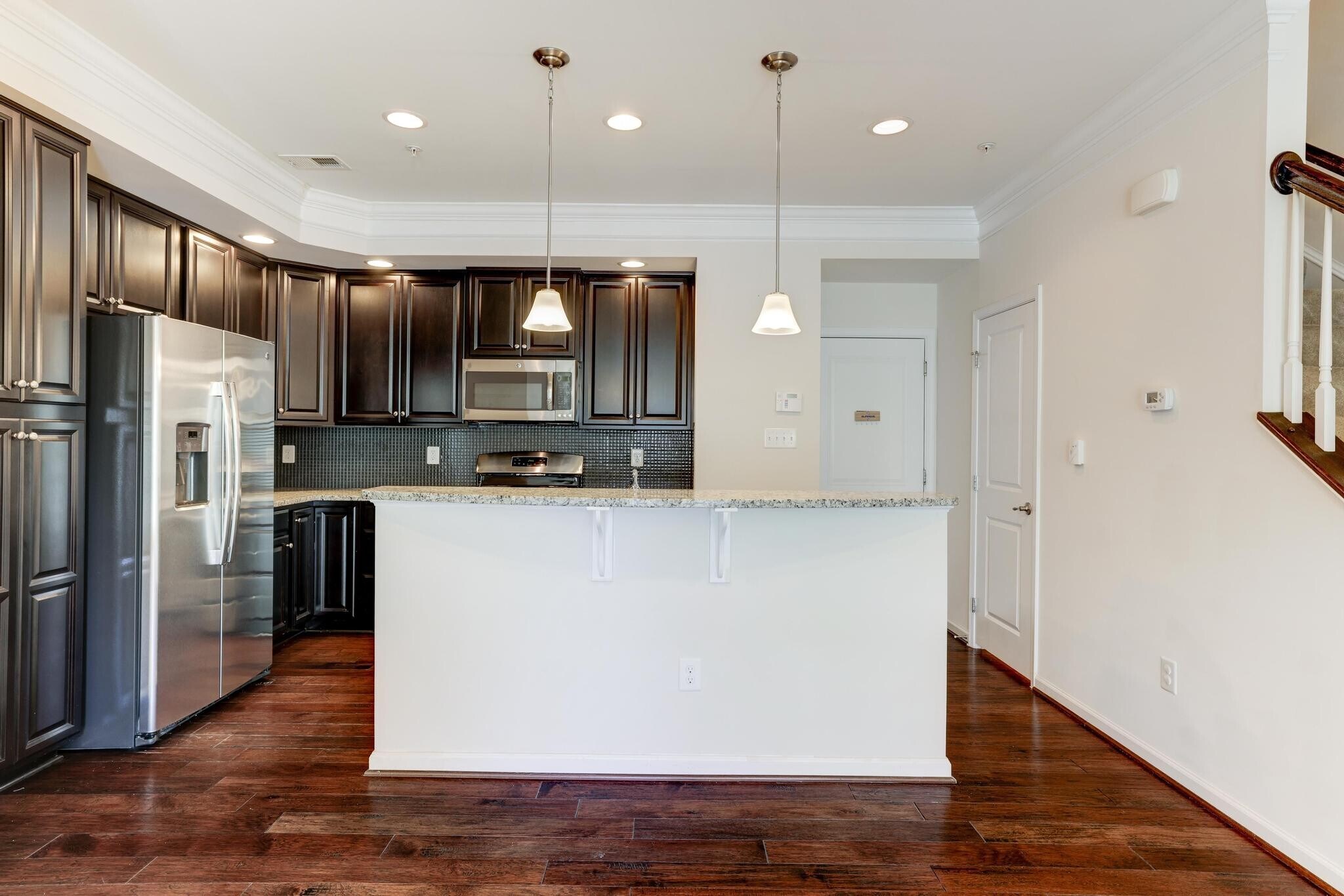 Building Photo - 13643 Air and Space Museum Pky