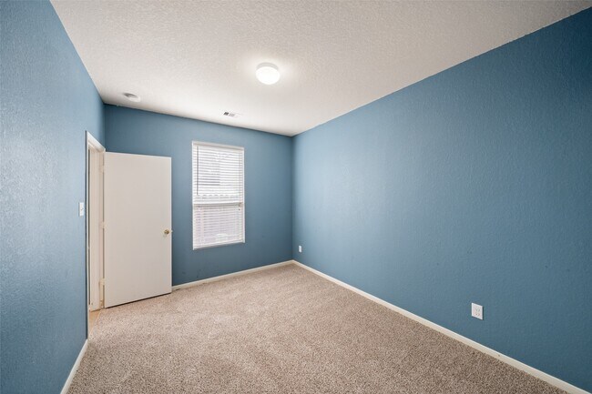 Building Photo - 14822 Juniper Dale Ct