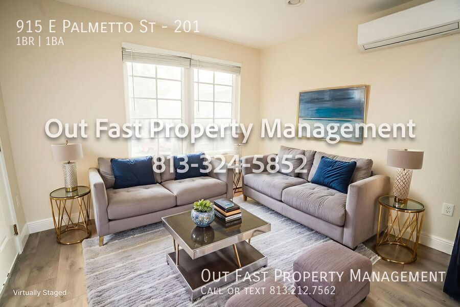 Building Photo - 915 E Palmetto St