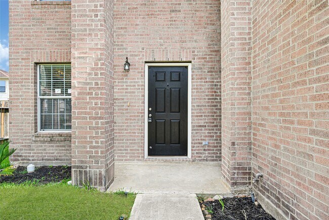 Building Photo - 29402 Legends Stone Dr