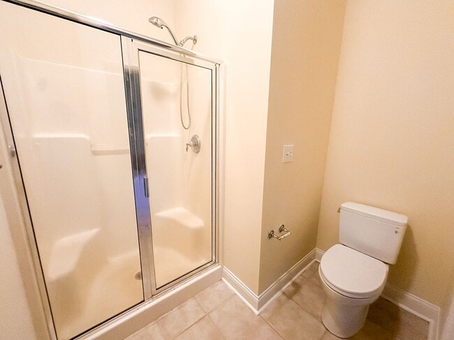 Building Photo - 450 E Ohio Unit 117