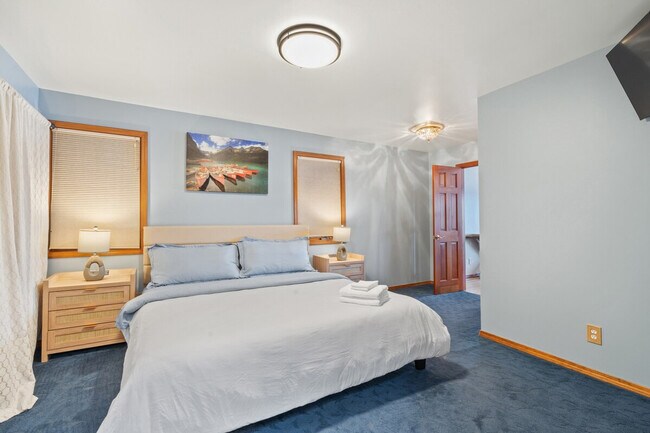 Building Photo - 10507 Rainier Ave S