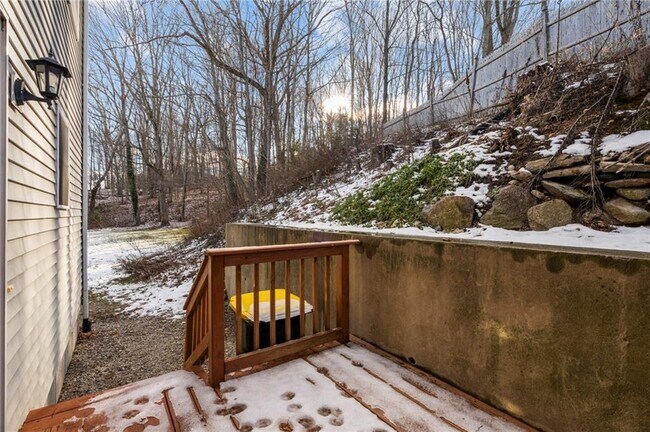 Building Photo - 35 Mapleville Main