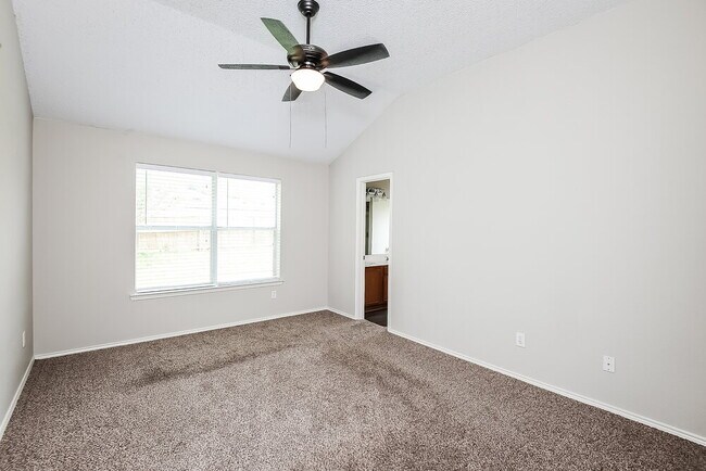 Building Photo - 10244 Cypress Hills Dr