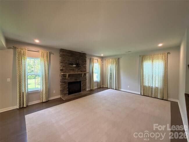Building Photo - 14012 Sunnyhill Grove Rd