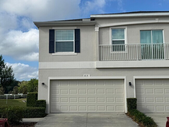 Building Photo - Gated Plant City Gem – Fully Upgraded Home- Resort Style Amenities