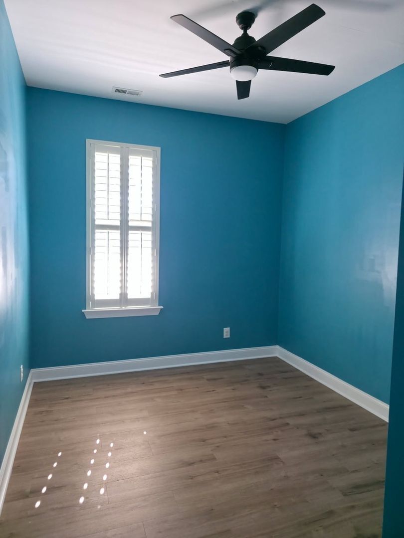 Building Photo - 341 Belvedere Dr