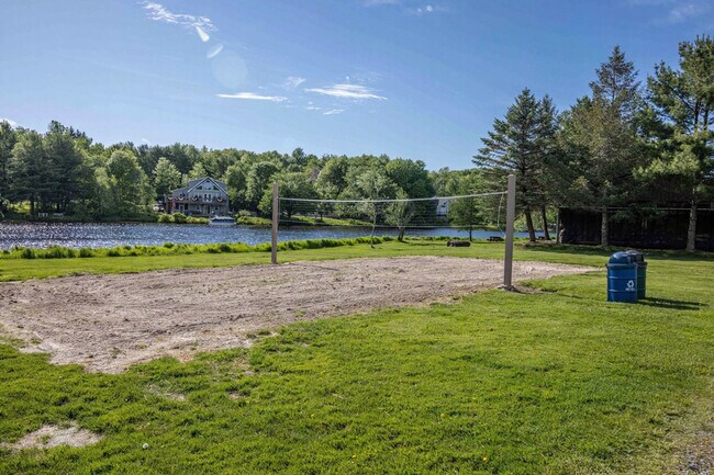 Building Photo - 3145 Ogontz Dr