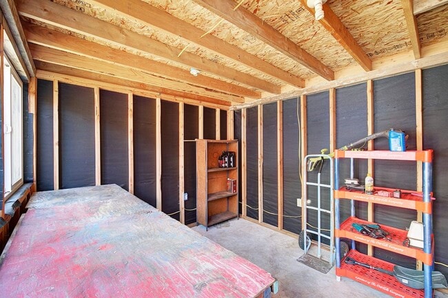 Building Photo - 3Bd/1.75Ba Edmonds House