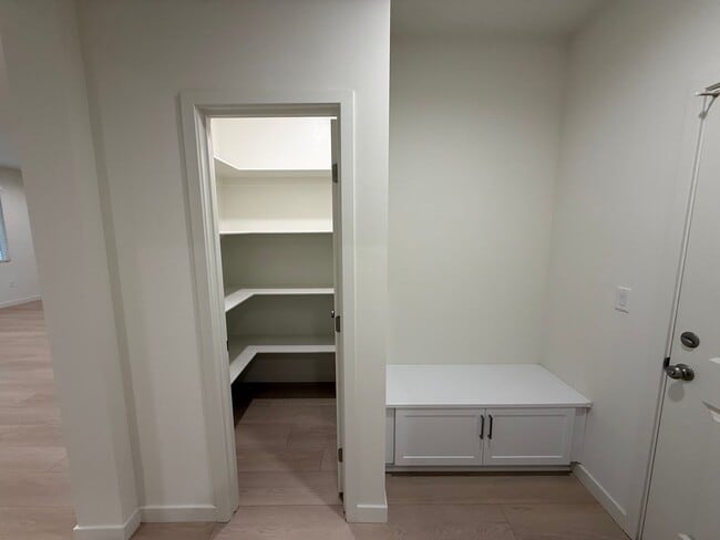 Building Photo - Beautiful New Build! MOVE IN SPECIAL