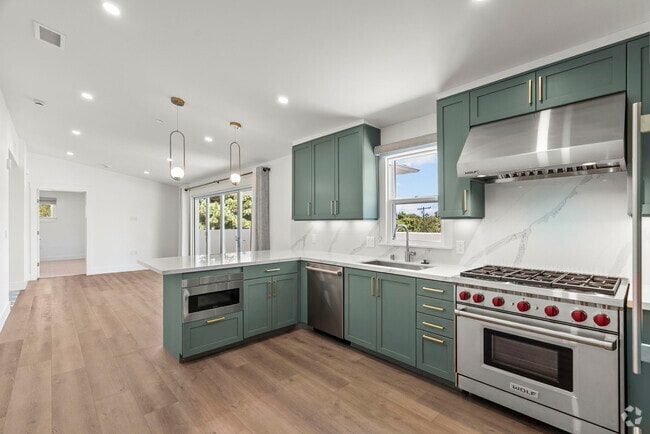 401  Kitchen