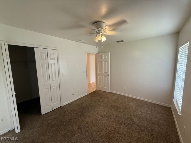 Building Photo - 1093 Countess Ave