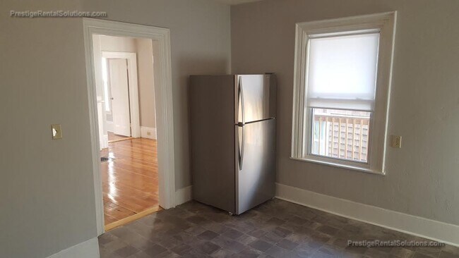 Building Photo - 16 Central Ave