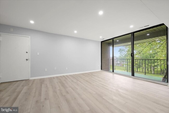 Building Photo - 7967 Riggs Rd