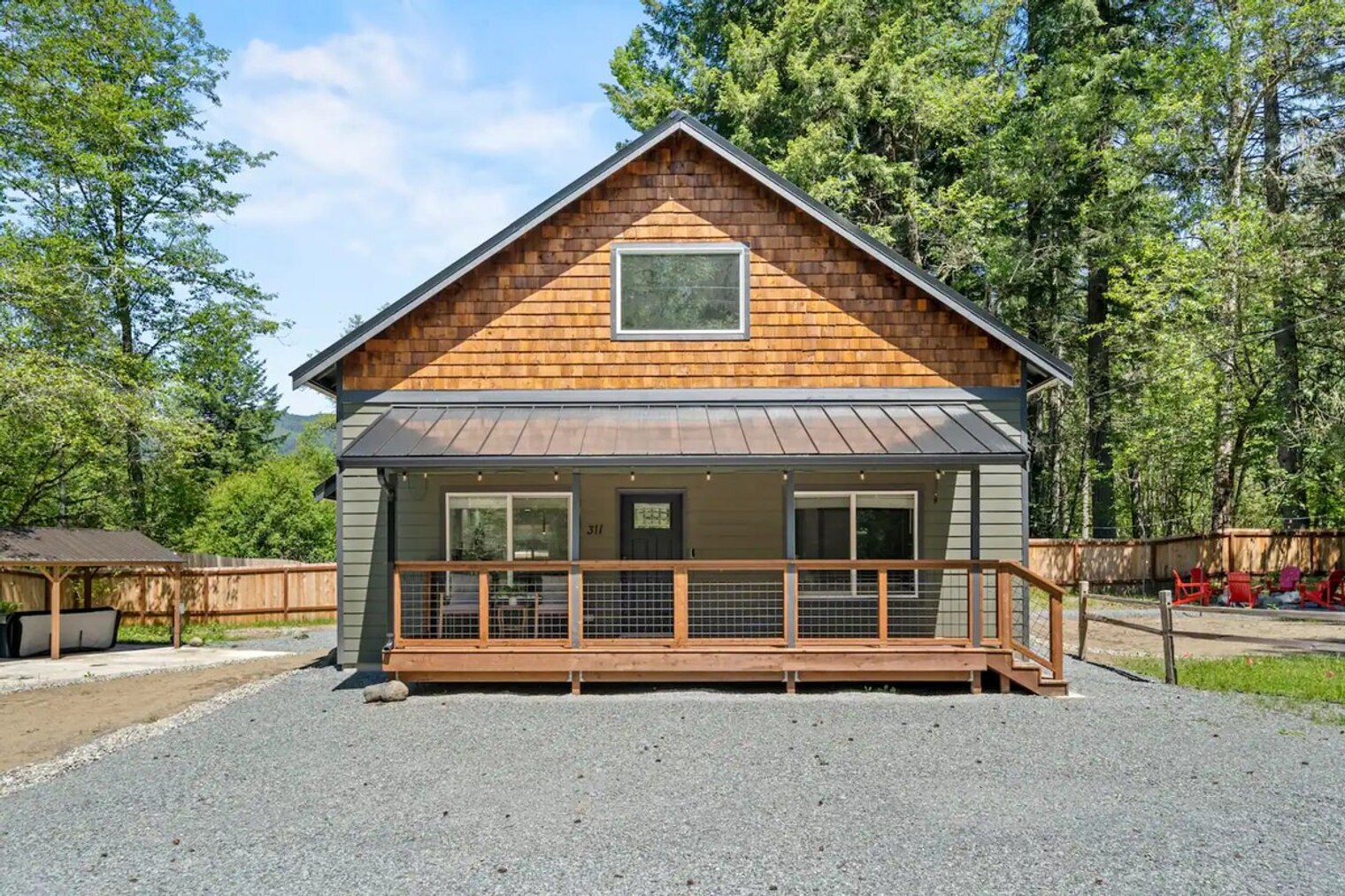 Building Photo - 253 Skate Creek Rd N