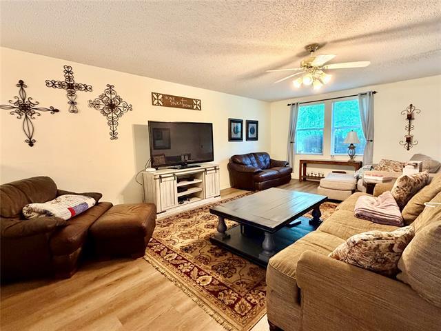 Building Photo - 3119 Breton Dr