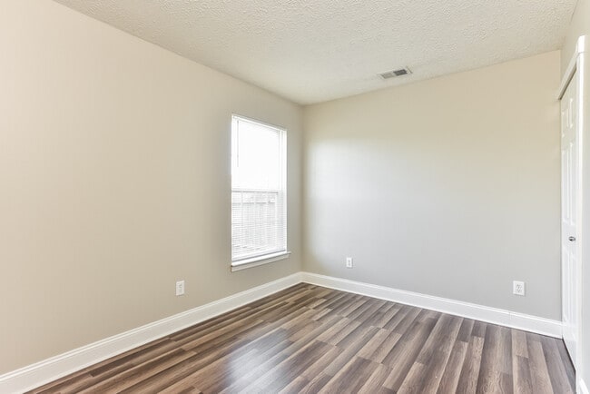 Building Photo - 3204 Penn Meade Way