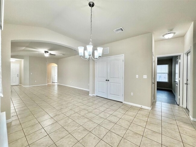 Building Photo - 1024 Britt Ln