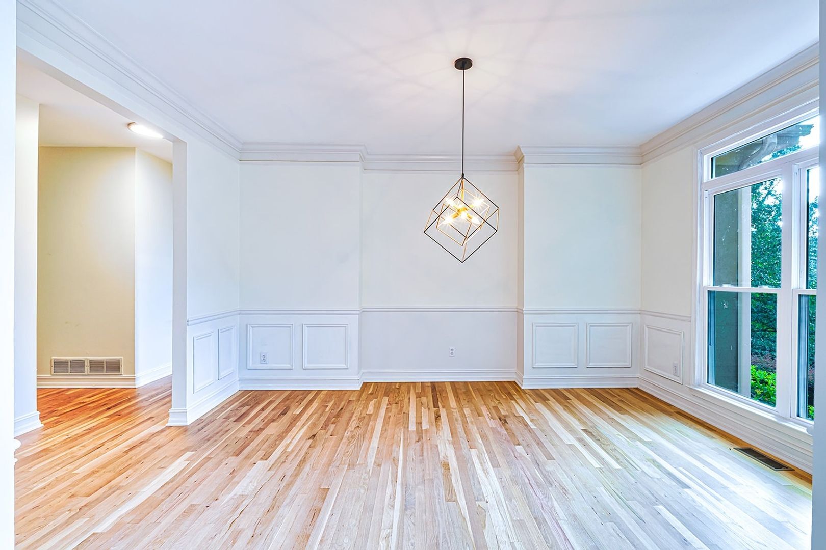 Building Photo - 132 Interlochen Dr