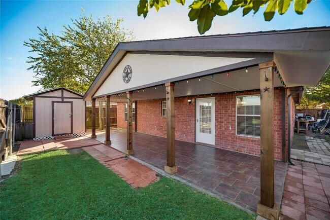 Building Photo - 509 Joyce Way