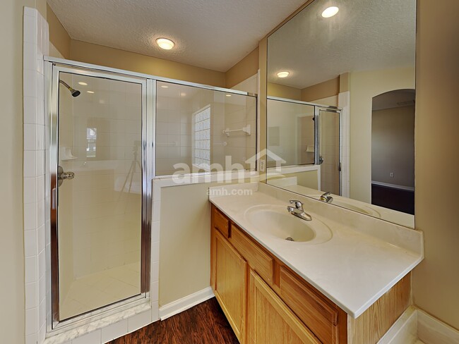 Building Photo - 7536 Plantation Bay Drive