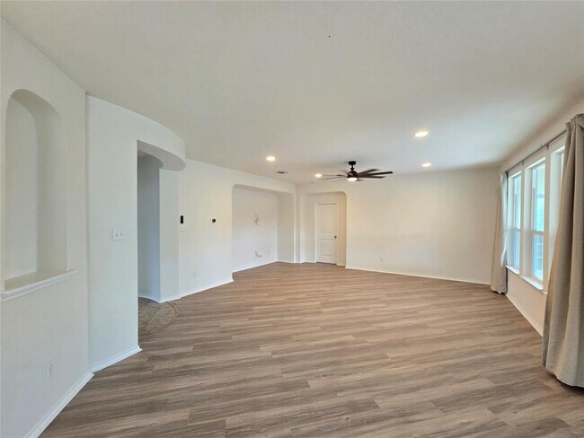 Building Photo - 18508 Pencil Cactus Dr
