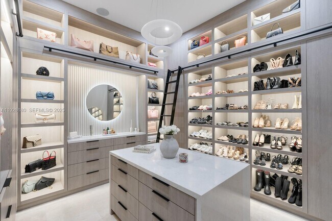 Building Photo - 80 NW 129th Ave