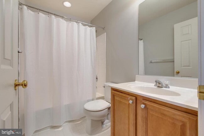 Building Photo - 11013 Apple Orchard Ct