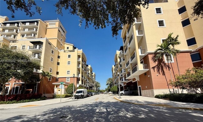 Building Photo - 8395 SW 73rd Ave