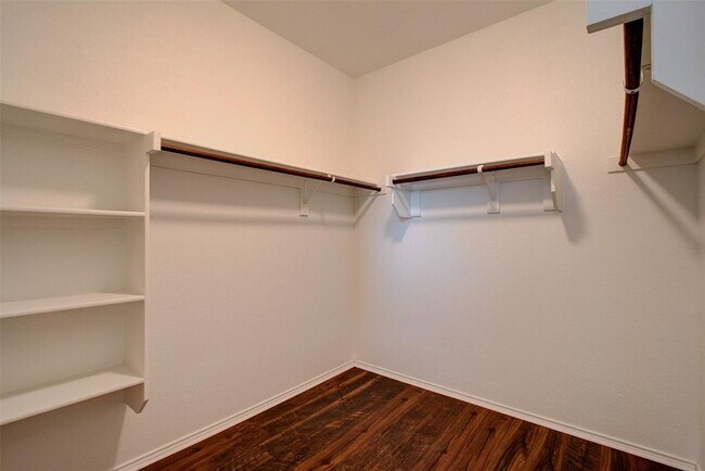 Building Photo - 3129 Montserrat Creek Dr