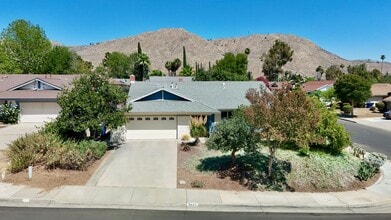 Building Photo - 3430 Bahia Pl