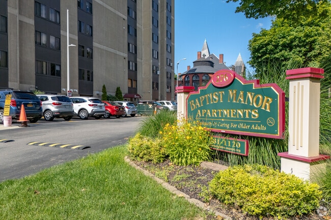 Building Photo - Baptist Manor