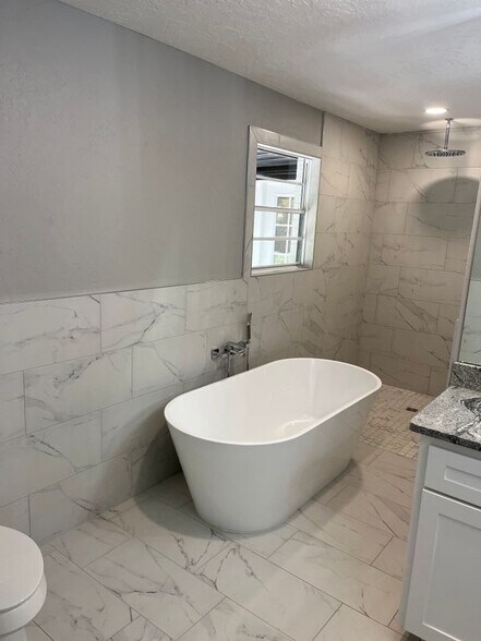 Building Photo - 2007 Wood Pl