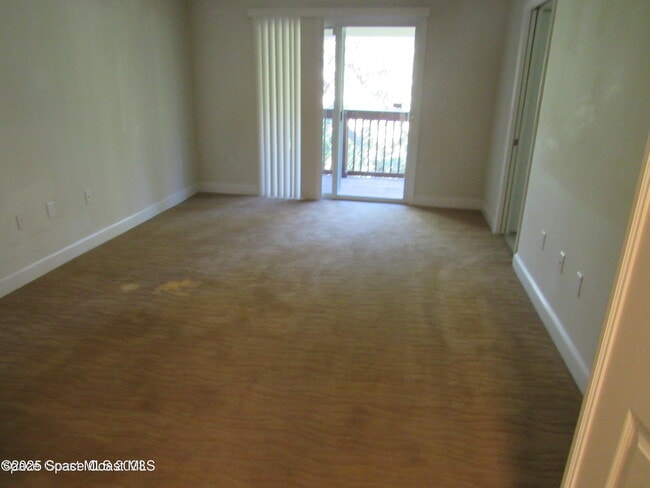 Building Photo - 302 King Neptune Ln