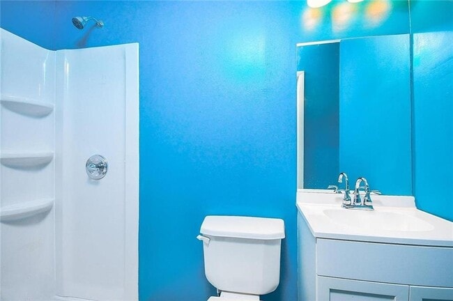 Building Photo - 185 Oak Dr SE