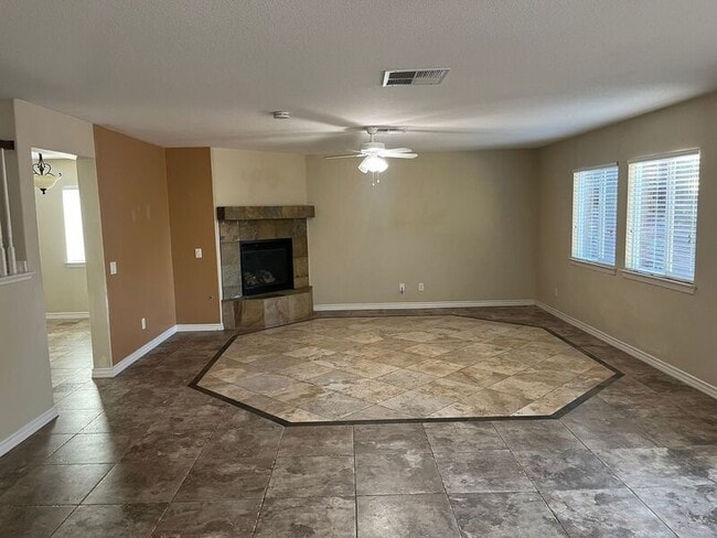 Building Photo - 31807 Empresa Cir