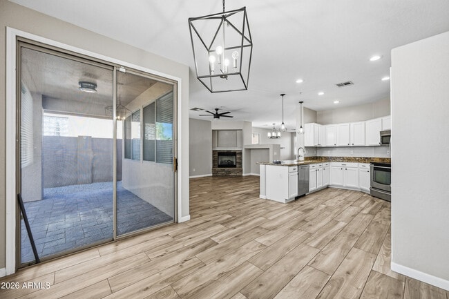 Building Photo - 7268 E Whispering Wind Dr